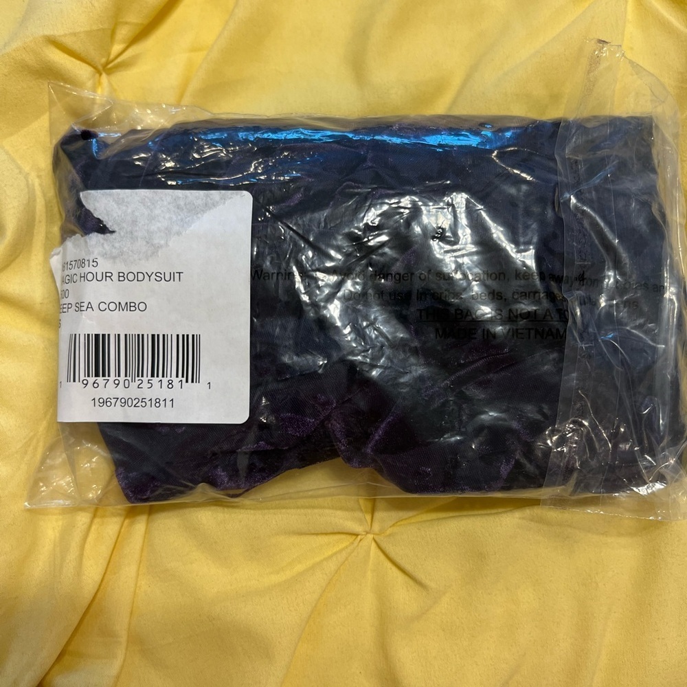 🏷️ Free People Magic Hour Bodysuit Size XS in Deep Sea Combo - Picture 9 of 9